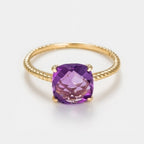 "Ihosy" Amethyst Ring 3.15/1 - 375/1000 Yellow Gold