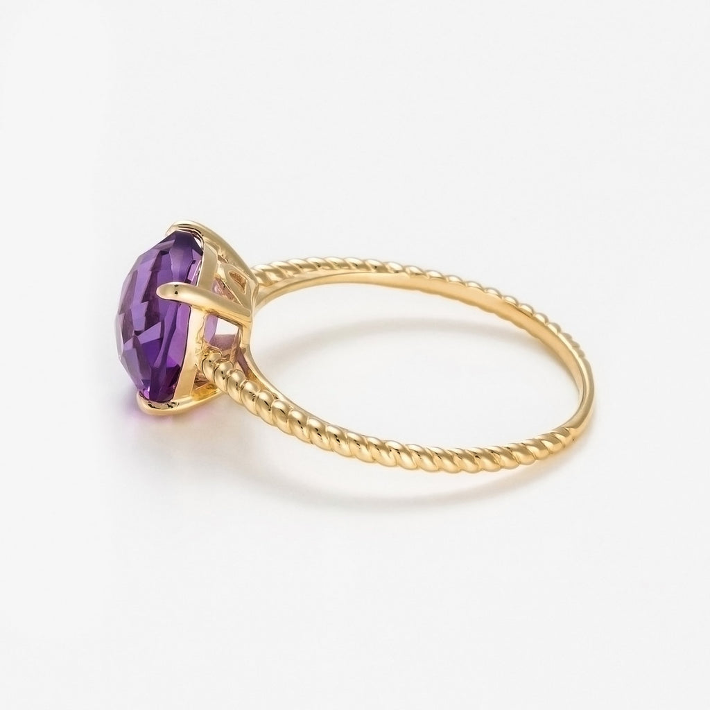 "Ihosy" Amethyst Ring 3.15/1 - 375/1000 Yellow Gold