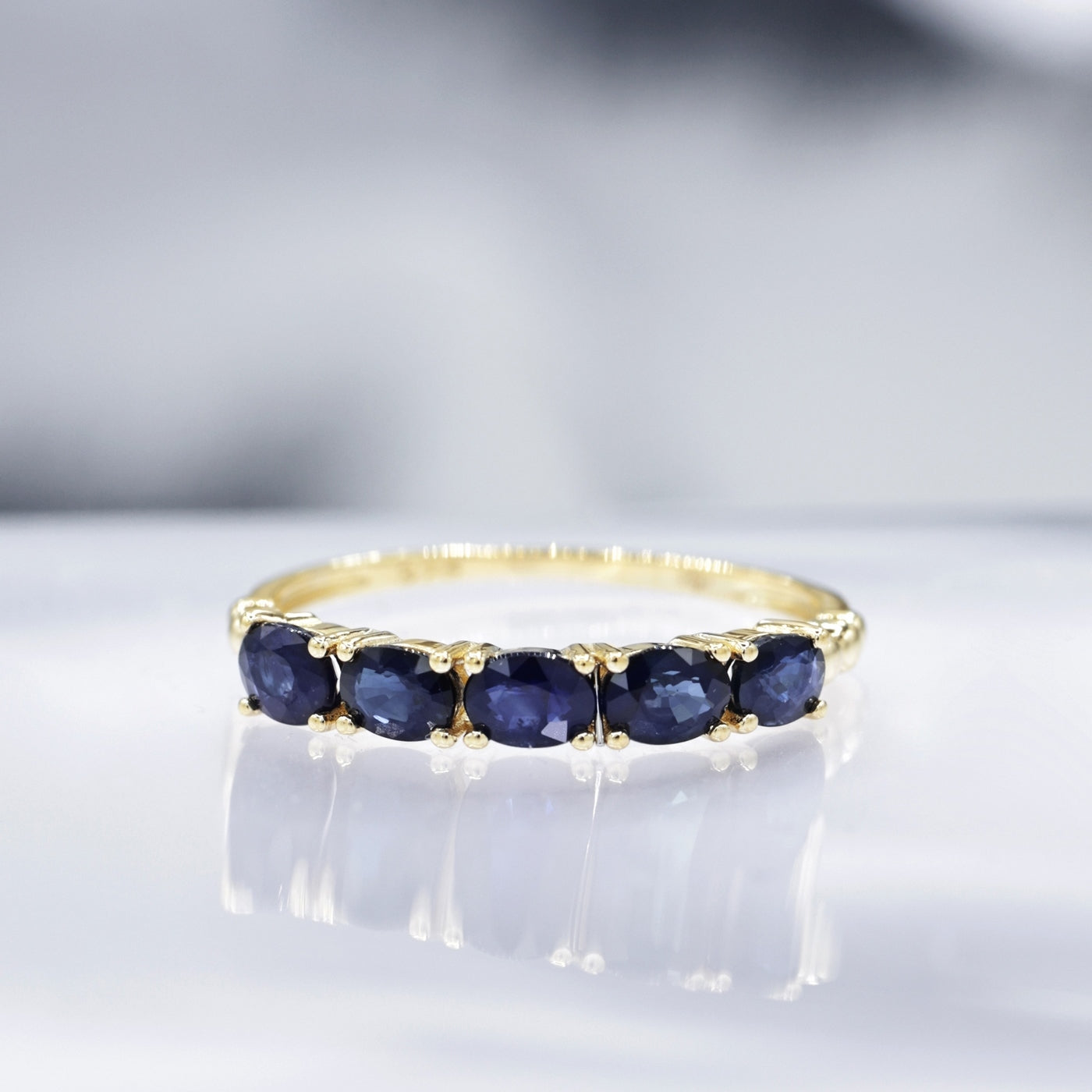 "Binty" Sapphire Ring 1.25/5 - 375/1000 Yellow Gold