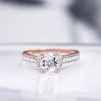"Chera" ring D 0.291/40 White Topaz 1.573/1 - 375/1000 Rose Gold