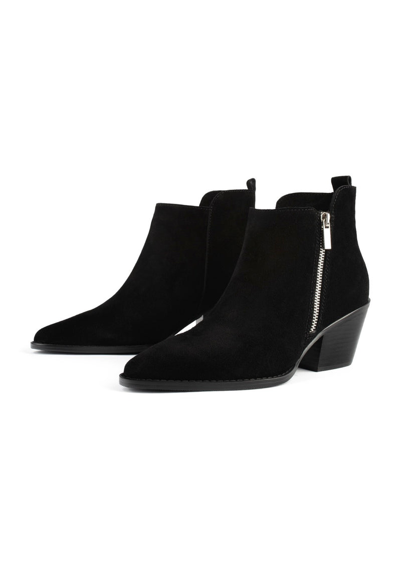 Forest Fire Ankle Boots - Black