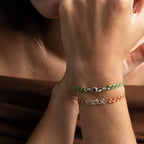 Detail of the hand-shaped 925 silver wire on technical cord