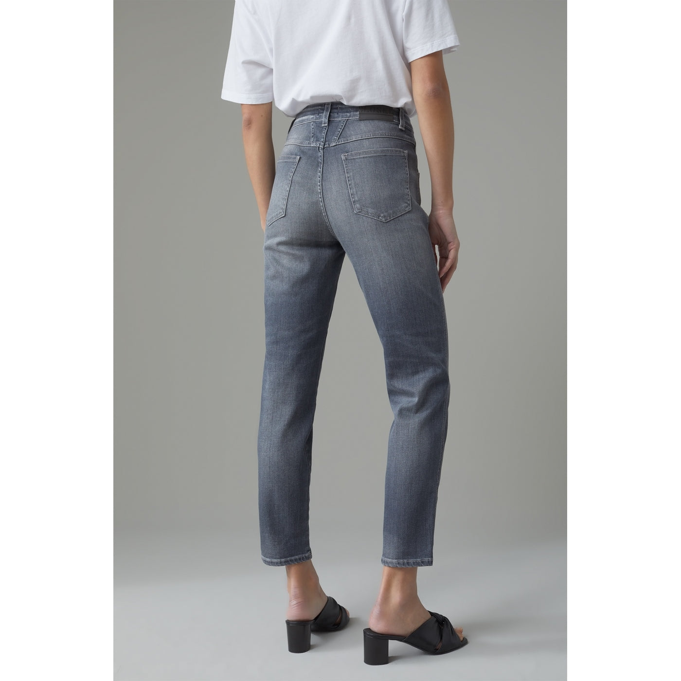 Pedal Pusher Jeans - Mid Grey - Women