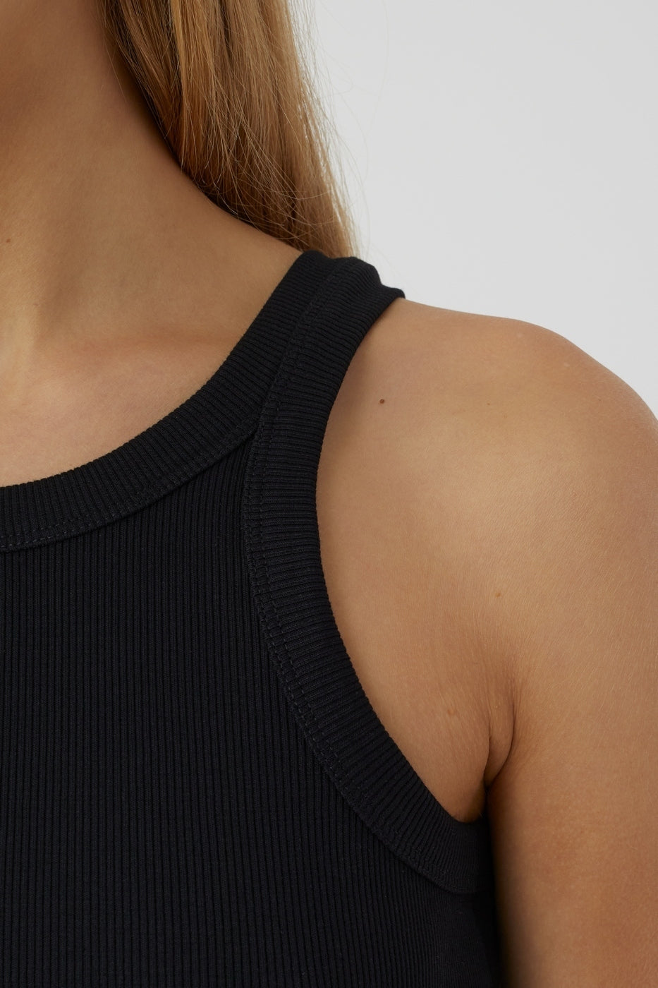 Cropped Tank Top - Negro - Mujer