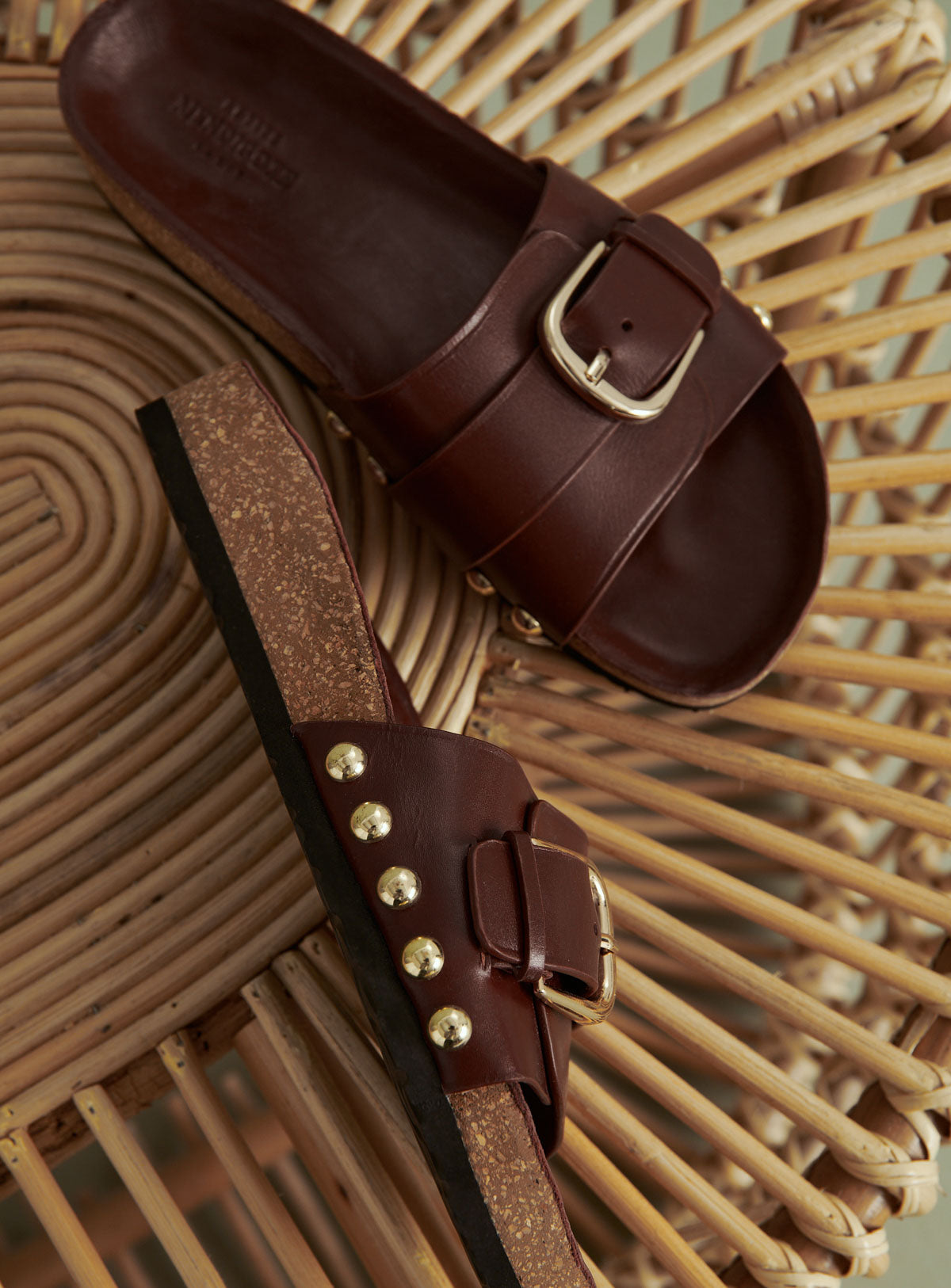 MULES PLATES MAUVES CUIR CAEL PETITE MENDIGOTE
