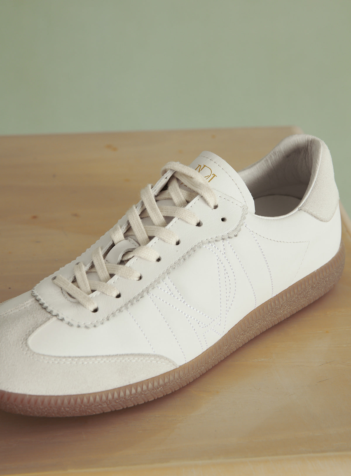 CARMEN WHITE LEATHER SNEAKER PETITE MENDIGOTE