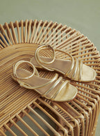 SANDALES PLATES DOREES CATHERINE PETITE MENDIGOTE