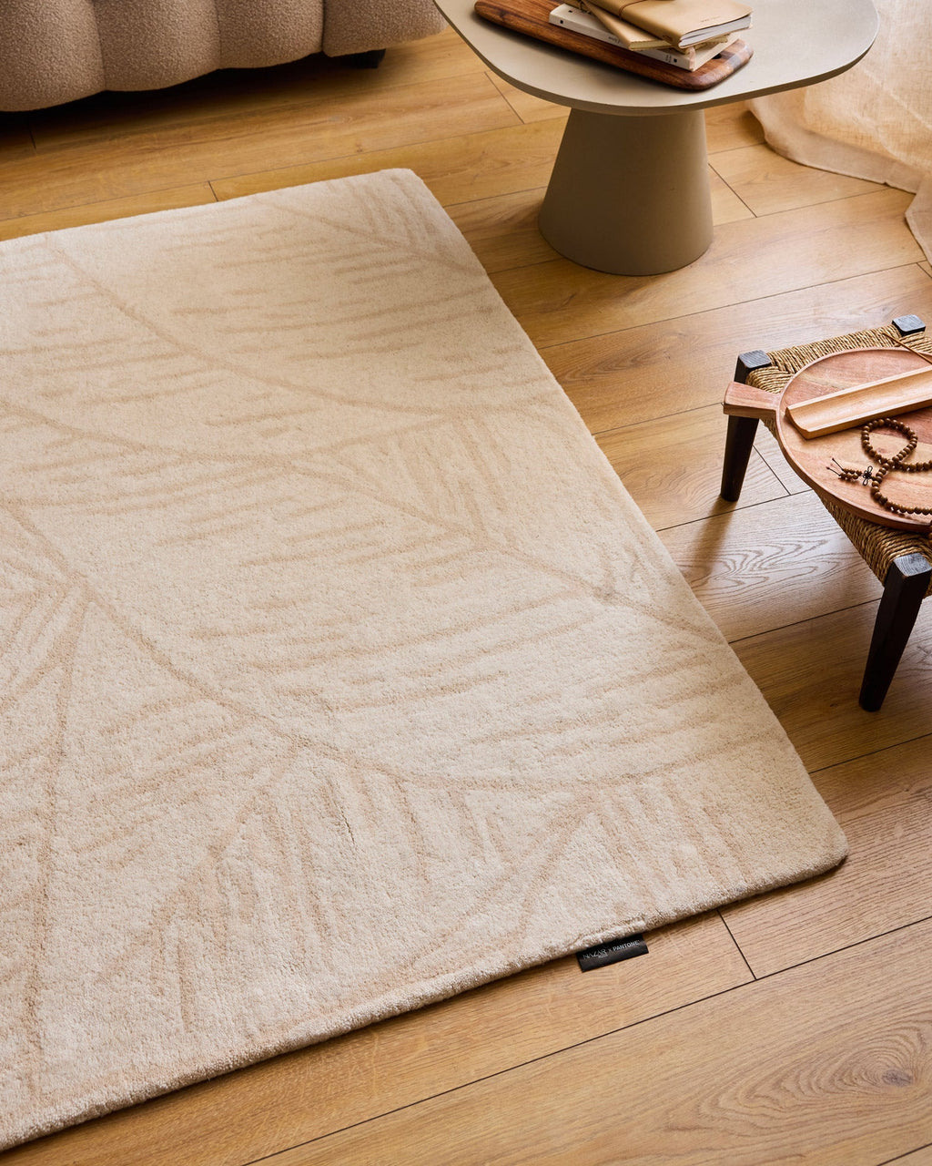 White Cedar – Foliage Wool Rug - Cream White Cedar