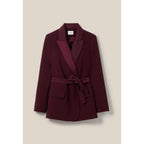 Chaqueta de traje con botones y cinturón