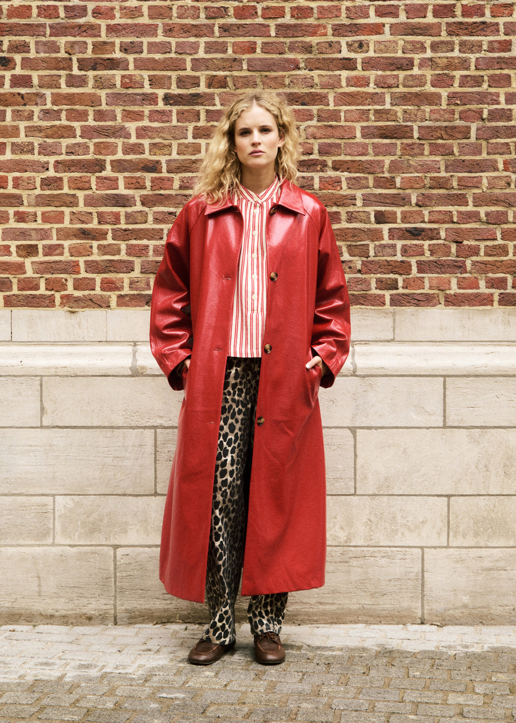 Trenchcoat Halimi – Rot