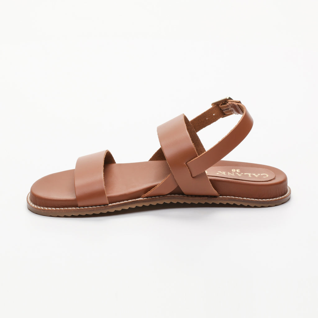 Sandals - Loose - Camel