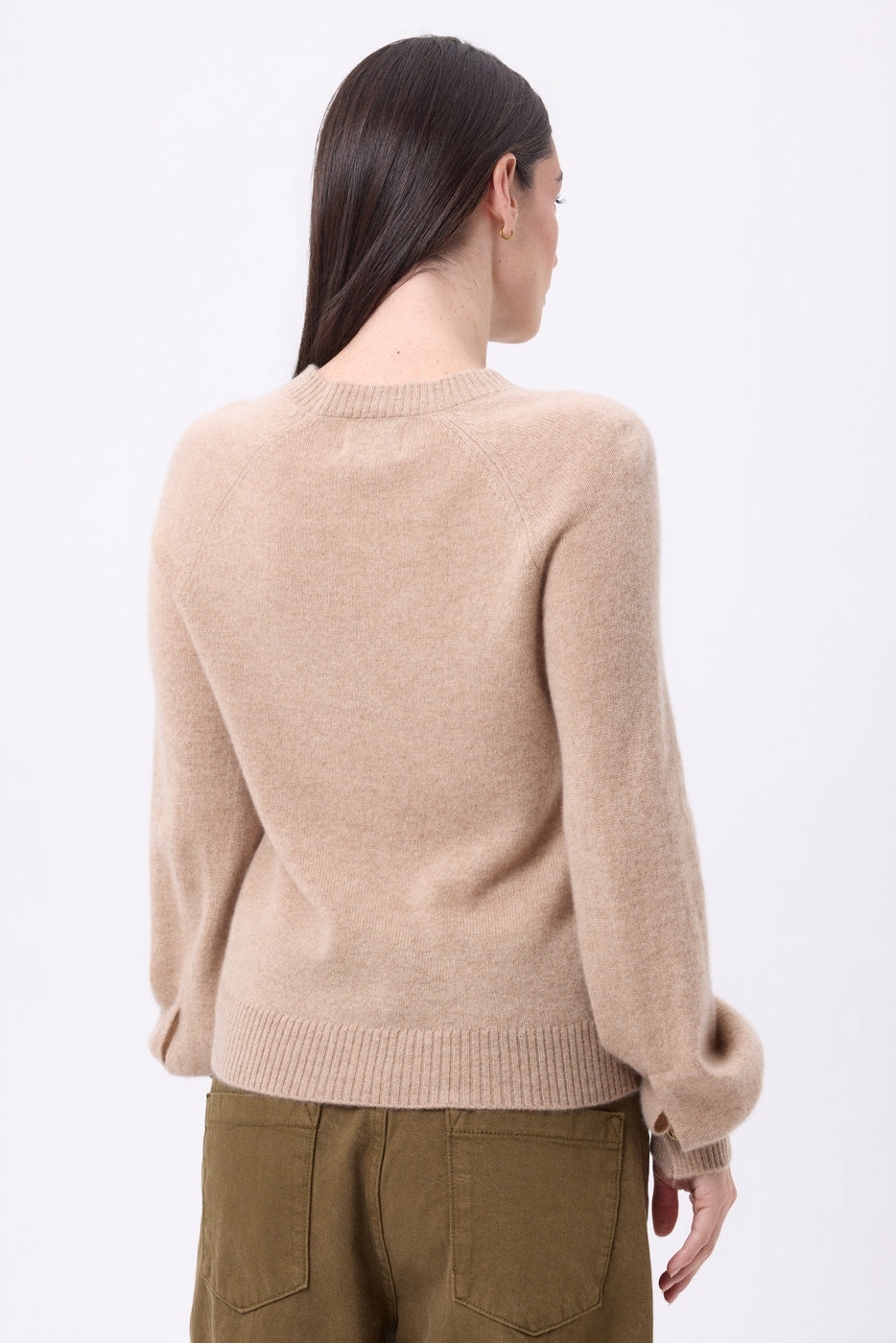 Maglione Girocollo Con Bottoni A Coste E Maniche A Pipistrello - Beige Crema - Donna - 100% Cashmere
