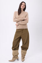 Maglione Girocollo Con Bottoni A Coste E Maniche A Pipistrello - Beige Crema - Donna - 100% Cashmere