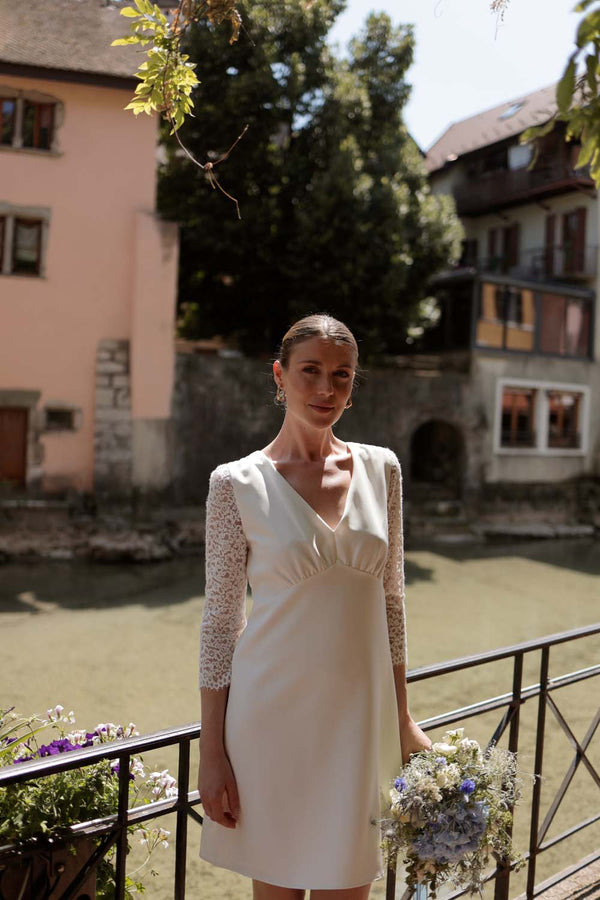 Robe Erin Snow