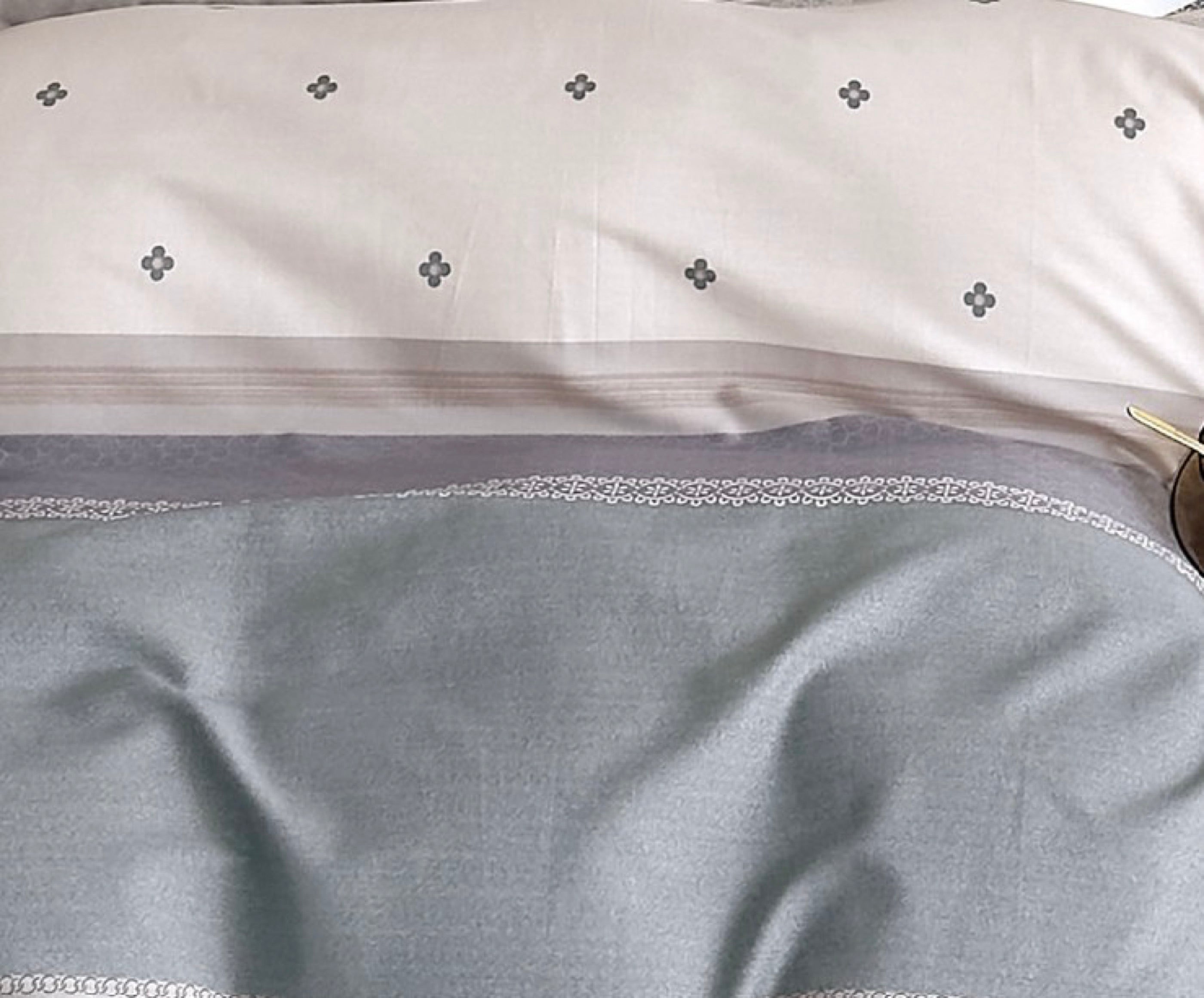 Double-Faced Printed Duvet Set + 2 Flat Pique Ruffle Pillowcases - 100% Pure Combed Cotton Percale