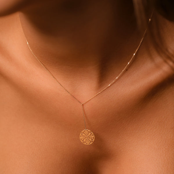 Collar “Rosette Colgante” Oro Amarillo 375/1000