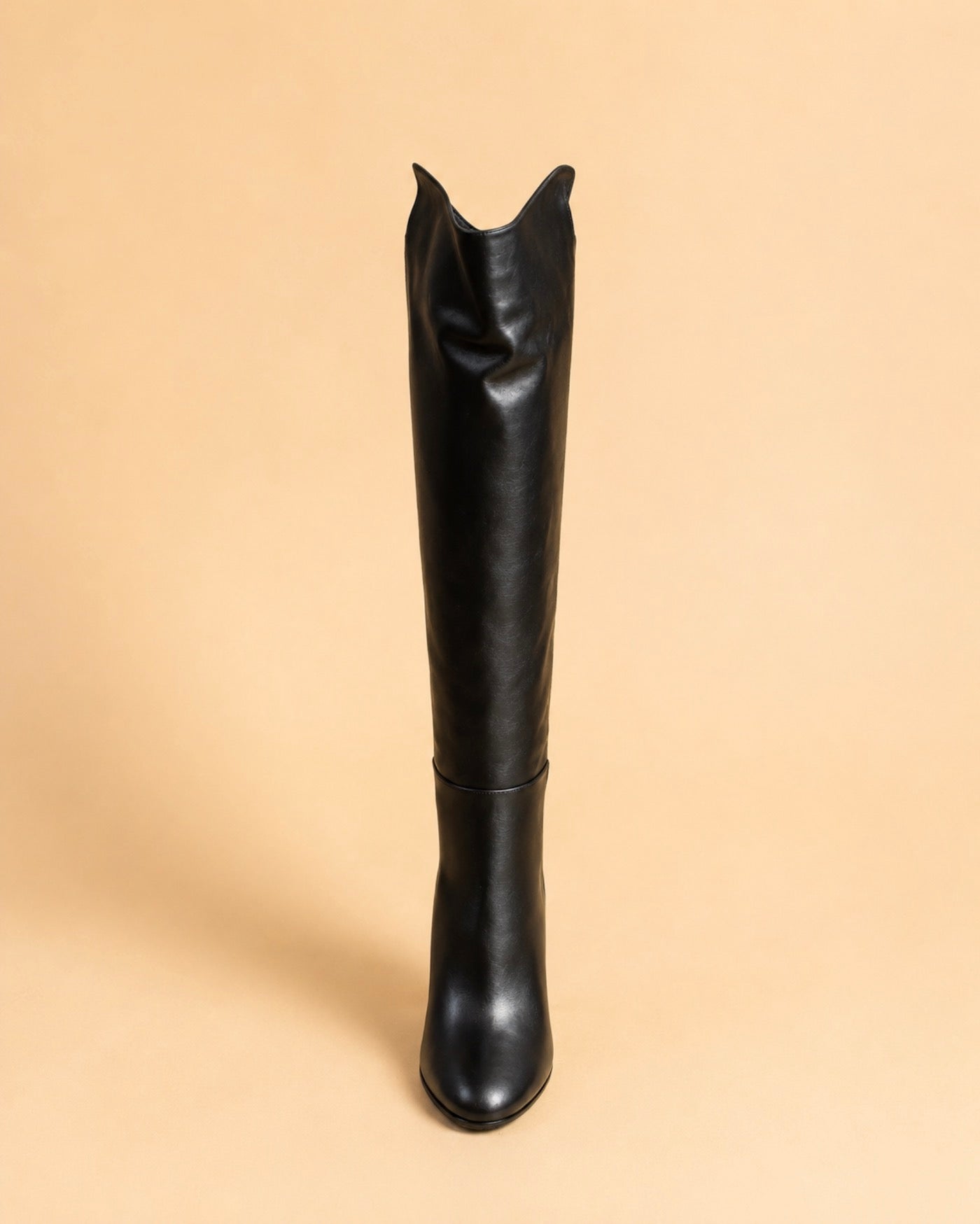 Bota alta Valda de becerro negro