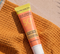 Fluide Teinté Embellisseur Spf50+ - Anti-Âge & Anti-Taches