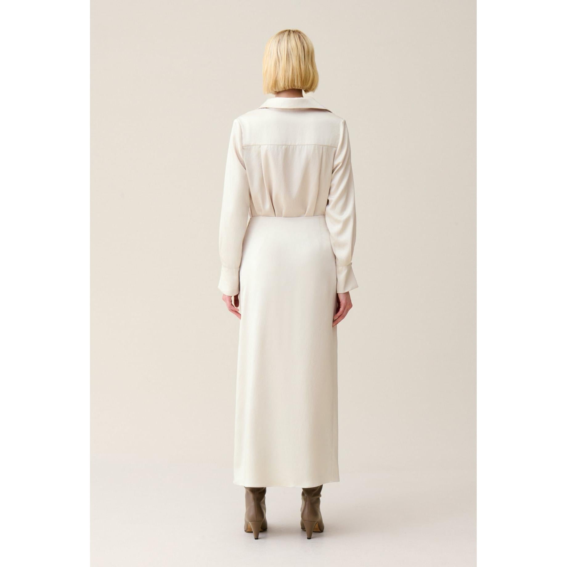 Fluid Long Skirt with Darts
