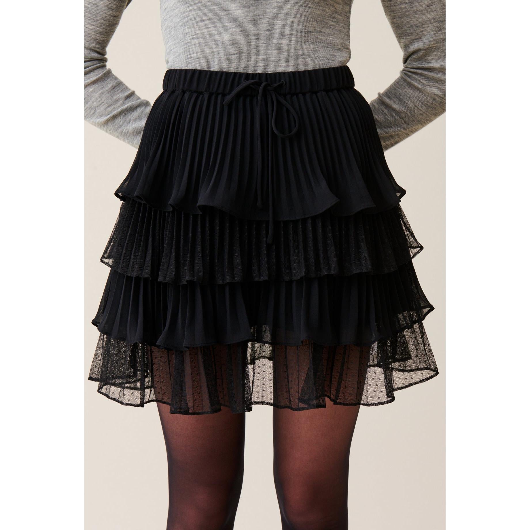 Claudie Pierlot - Jupe Courte Noire Volants