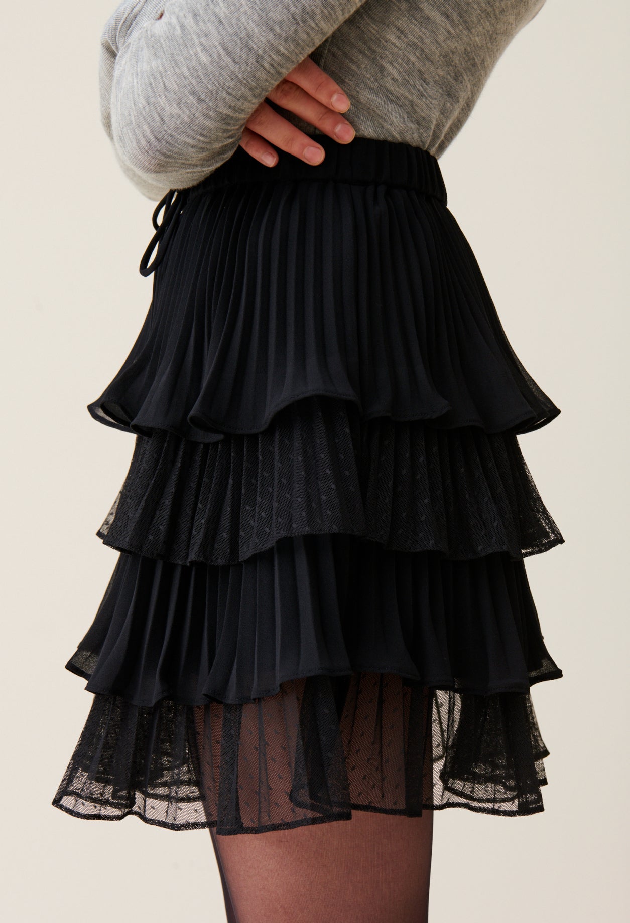 Black Short Ruffled Skirt