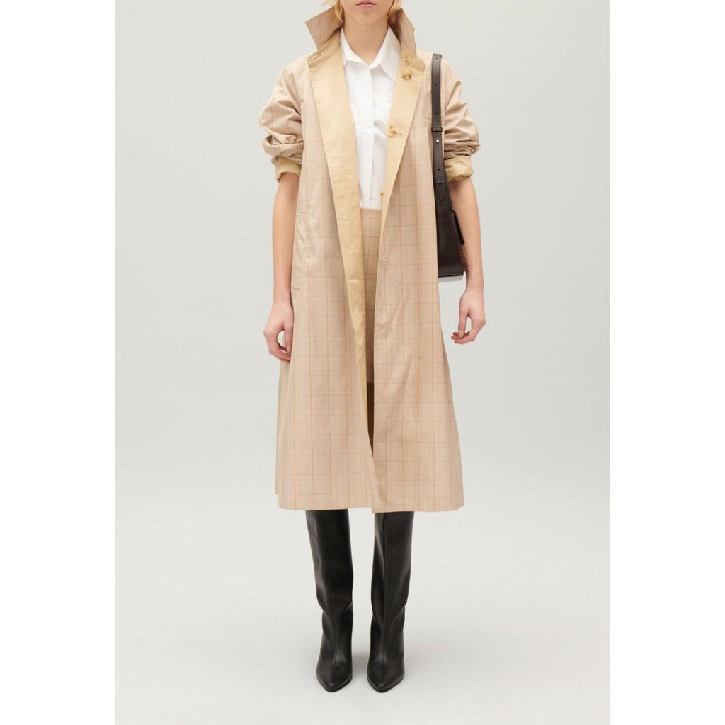 Abrigo reversible de largo medio en beige
