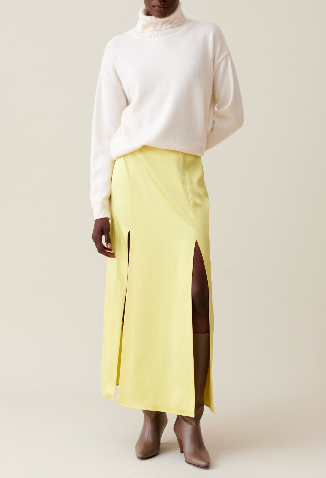 Claudie Pierlot - 100% Cashmere Roll Neck