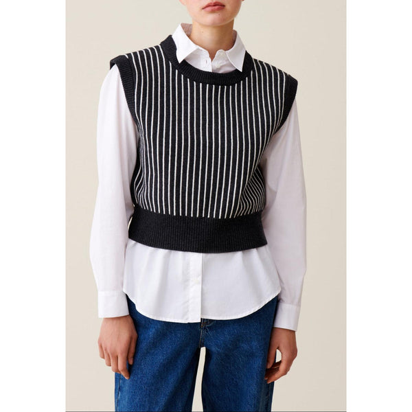 Striped Sleeveless Knitted Sweater