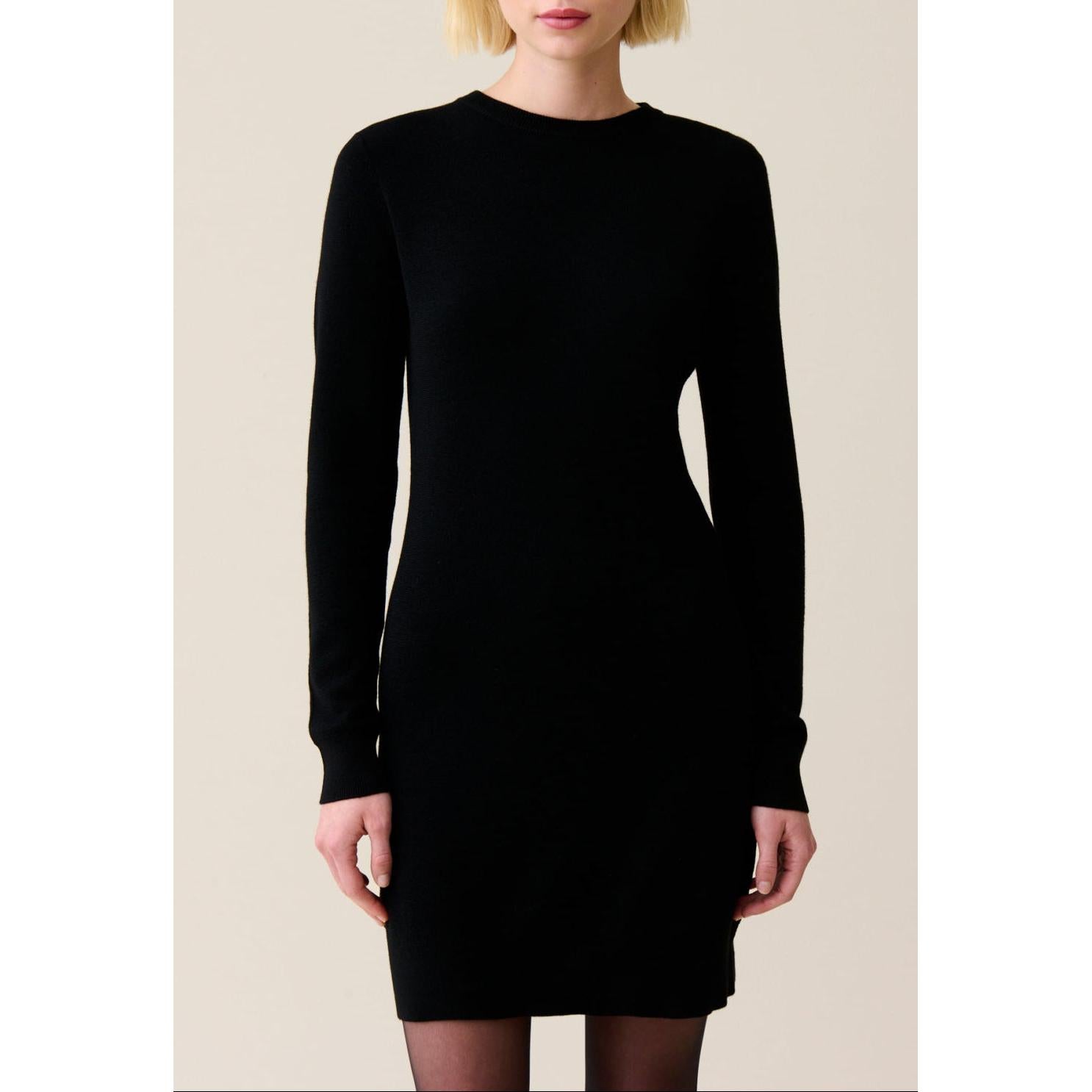 Black Knitted Dress with Removable Collar