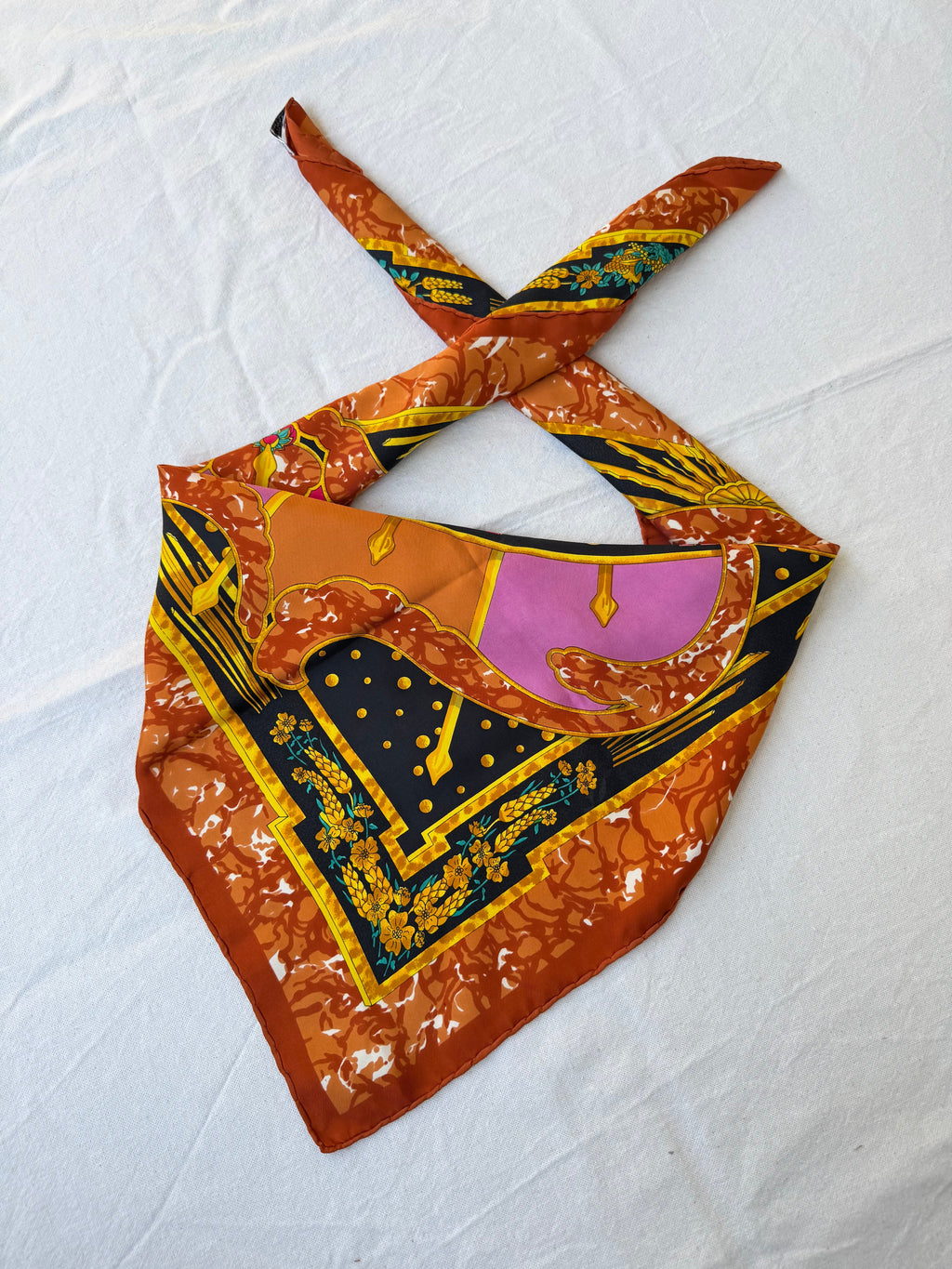 Pañuelo Hermès – Modelo Carpe Diem