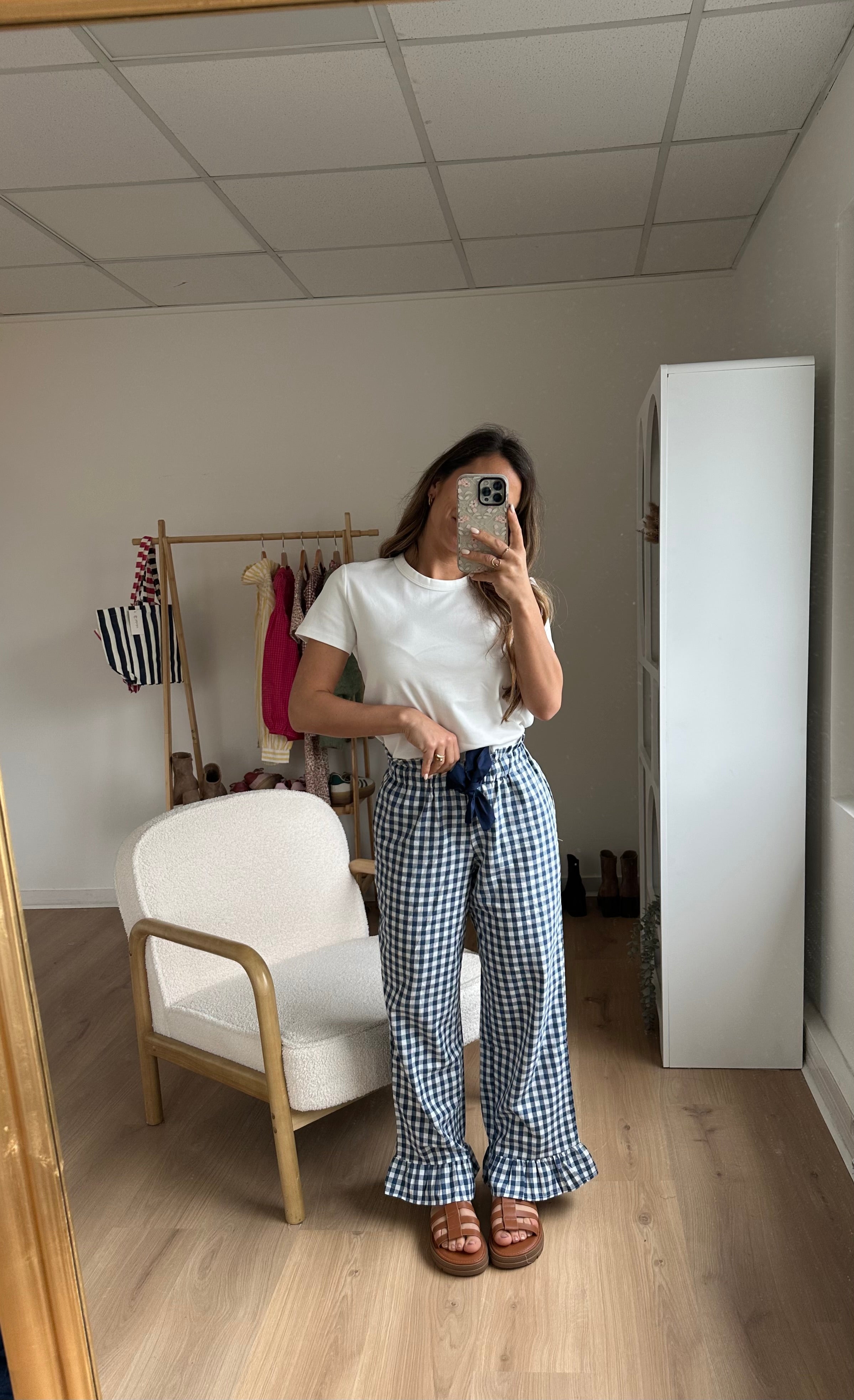 Julia Fluid Gingham Trousers With Ruffles Navy Blue