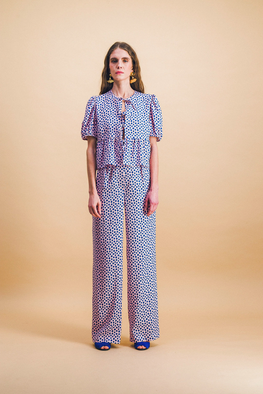 Pantalones con gotas de flores Tilda