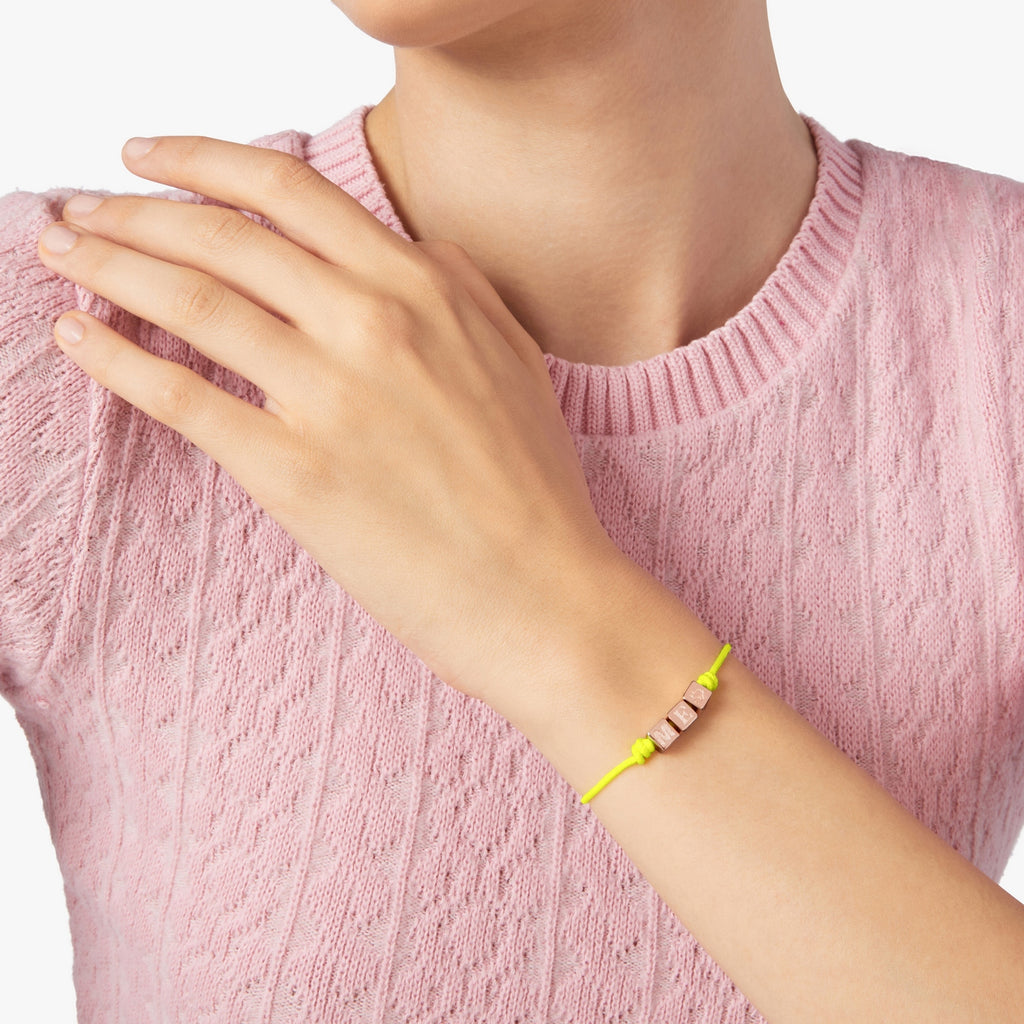 Kube- og neongul snorarmbånd - 18 kt. rosaguldbelagt sølv