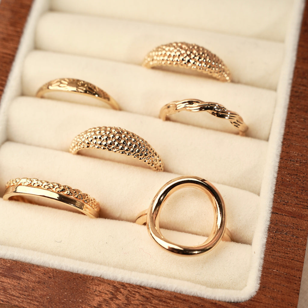 Circle Ring