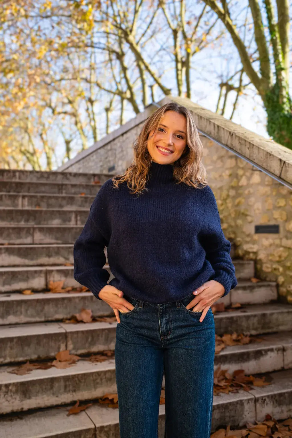 Sweter Karine - Granatowy