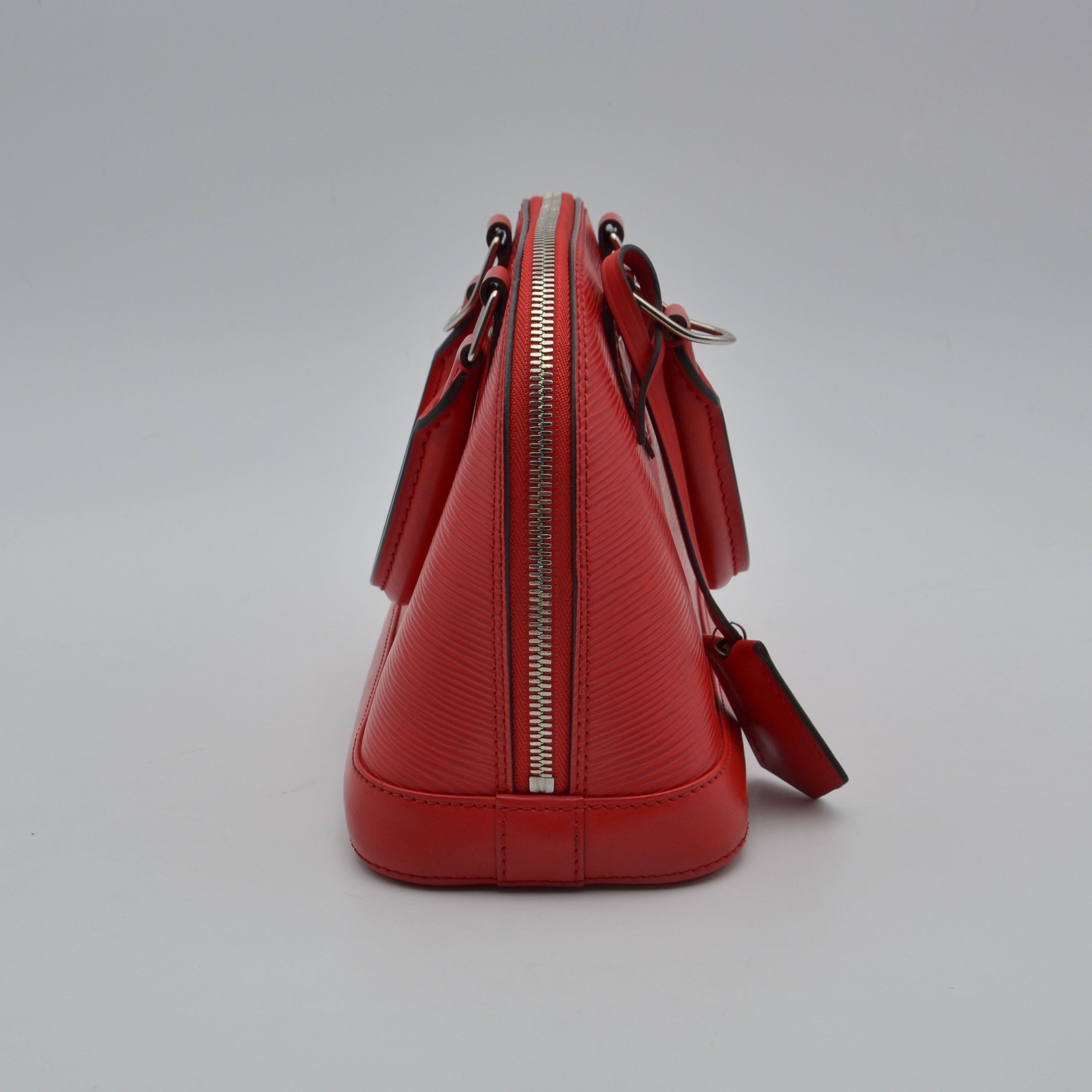 Louis Vuitton Alma Bb Epi Cuero Amapola