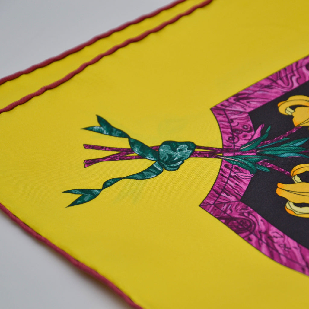 Foulard Hermès Soie Motif Floral