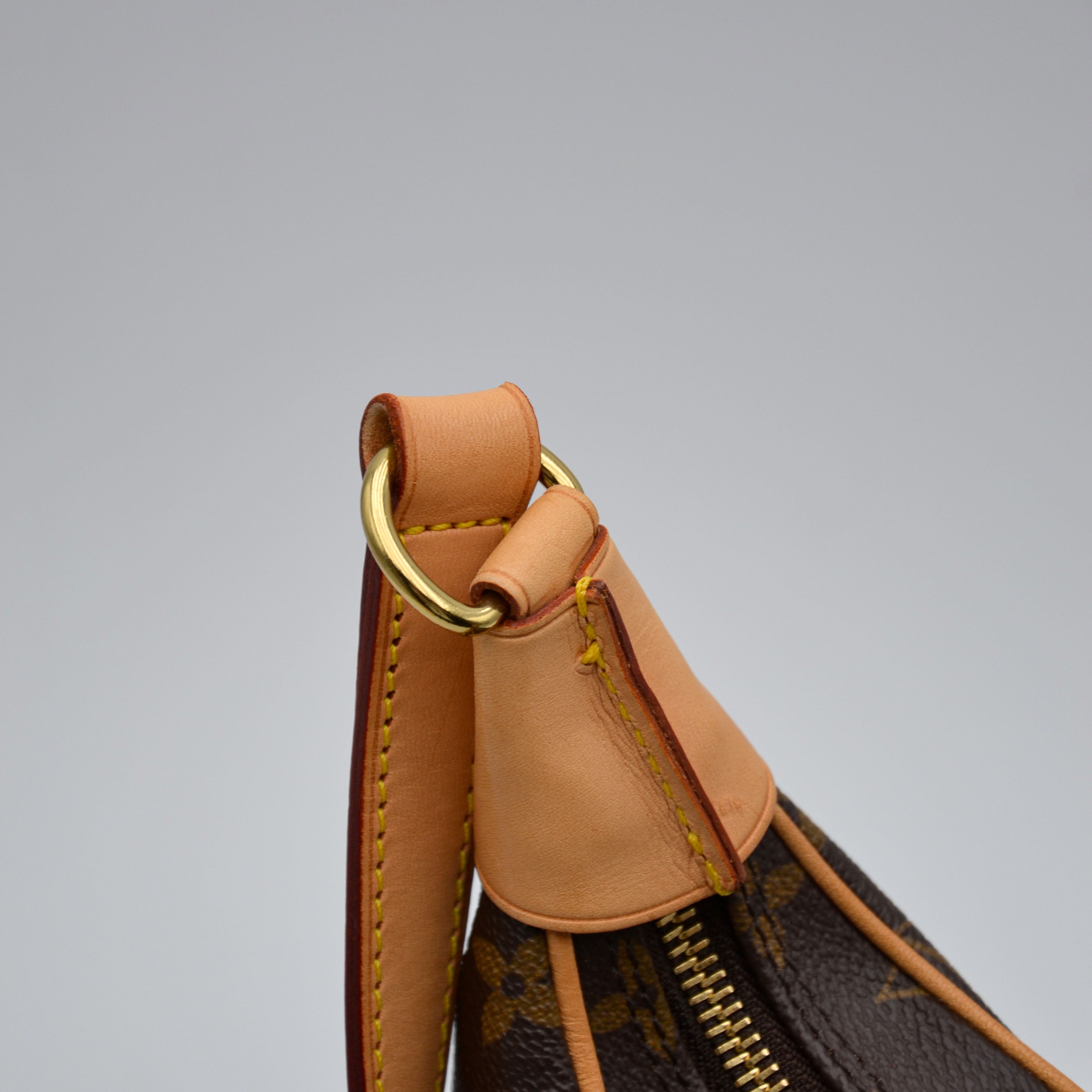 Louis Vuitton Boulogne 30 Monogramme