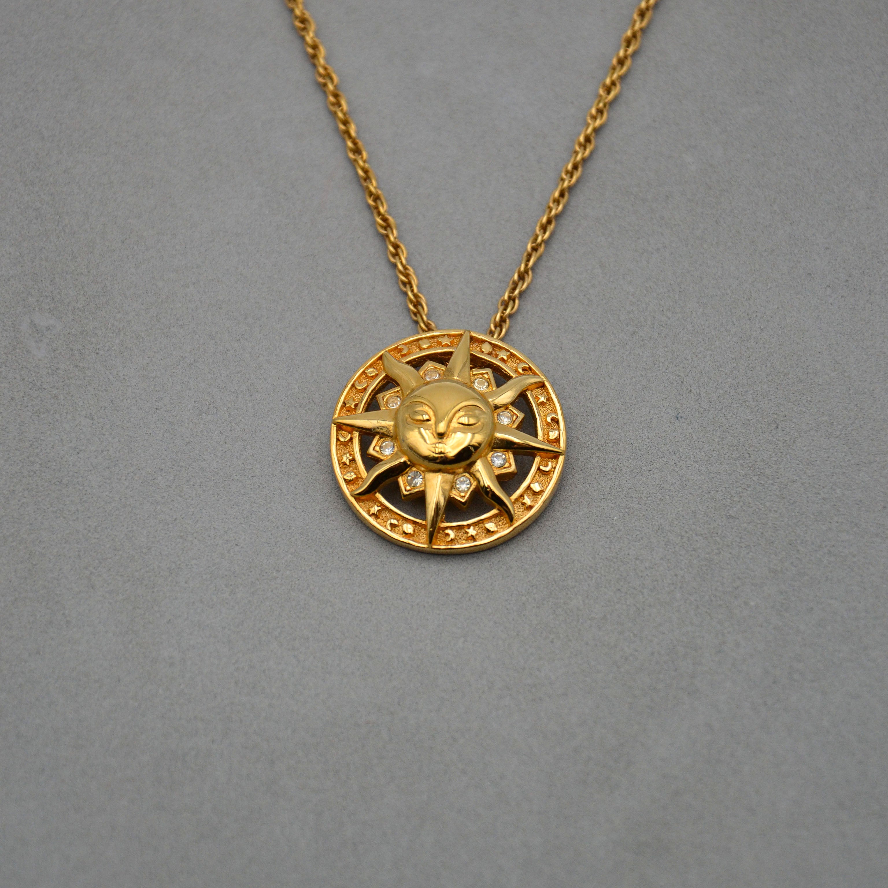 Christian Dior Collier Pendentif Soleil Félin Vintage