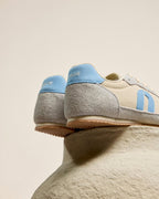 Riya Low Top Sneakers - Beige Blue