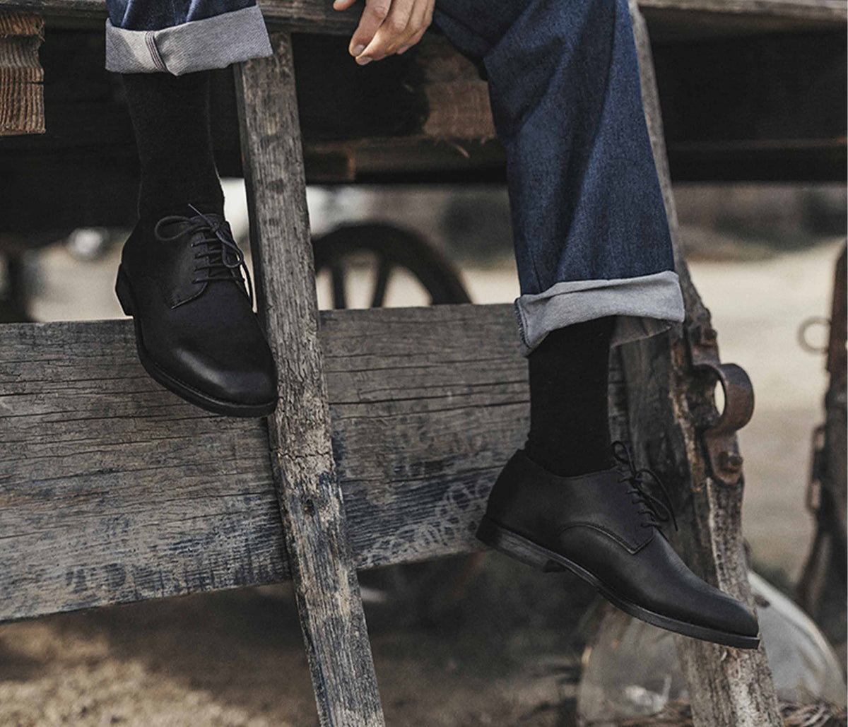 Darius Derbies - Black - Men