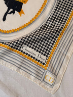 Foulard Christian Dior – Motifs Pieds-De-Poule