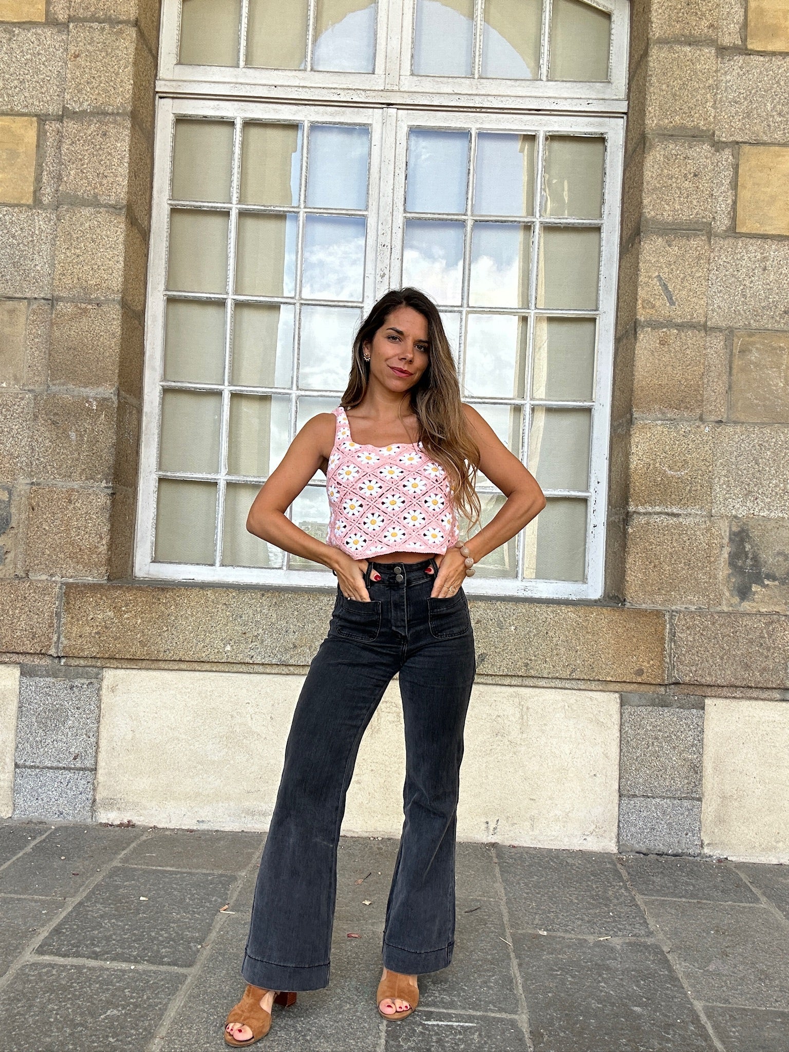 Top de crochet de margarita rosa