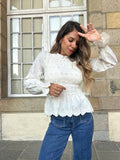 Blusa Charlize con nido de abeja