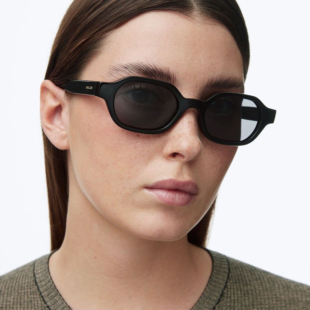 Cumbi All Black Sunglasses