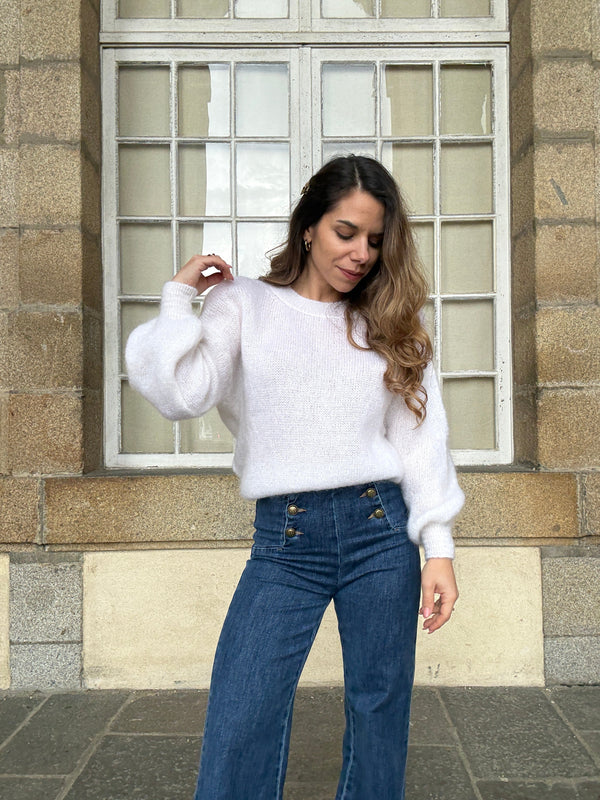 Prenda de punto de mohair y lana Gaia blanca