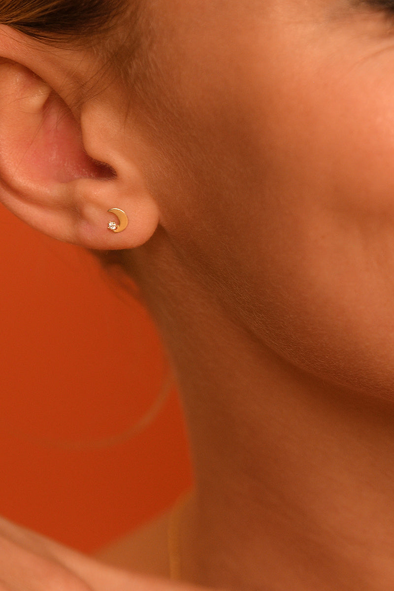 Unitary Cartilage Jewel "Golden Moon" - 375/1000 Yellow Gold
