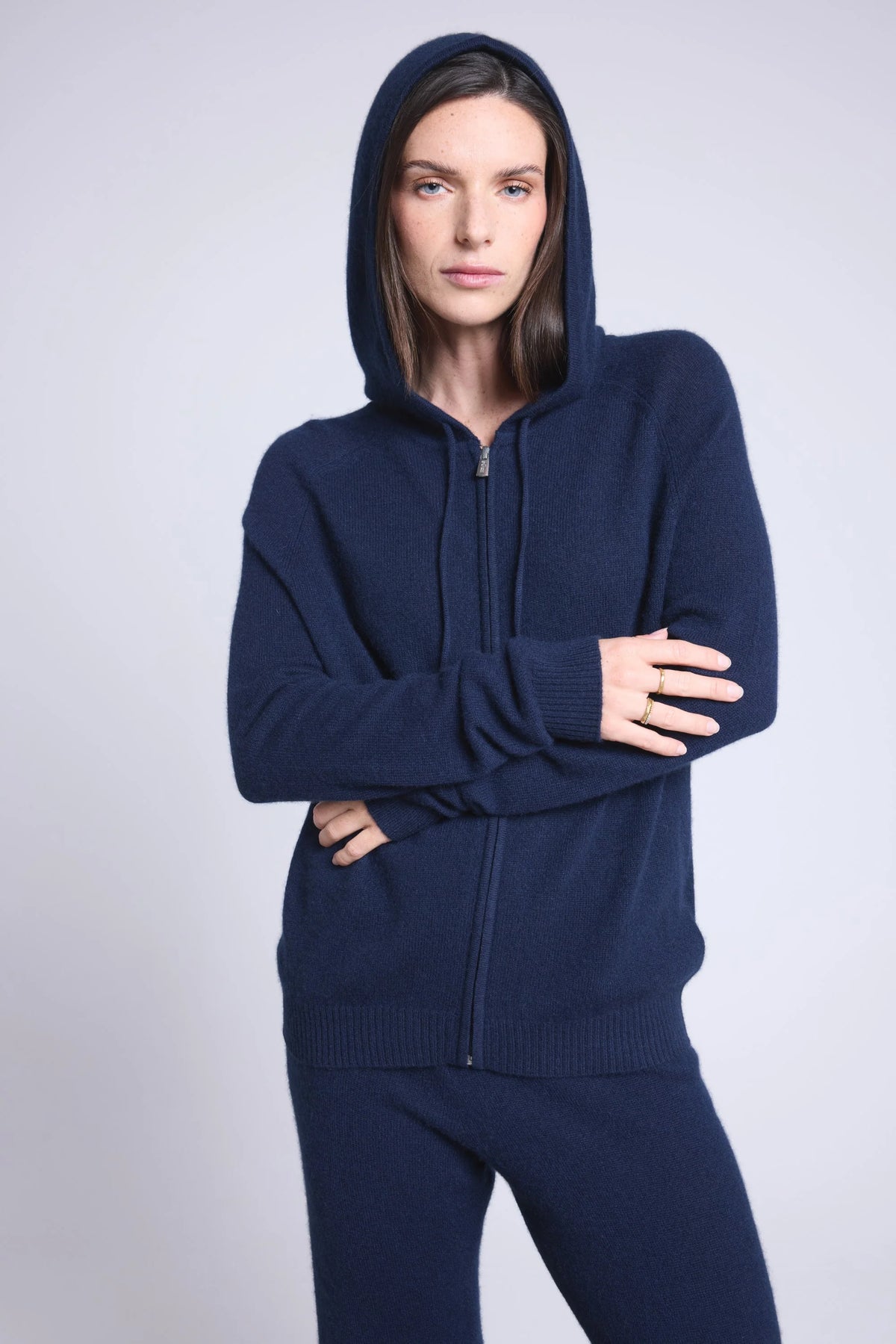 Kapuzen-Sweatshirt mit Reißverschluss Elya – Marineblau – Damen – 100 % Kaschmir