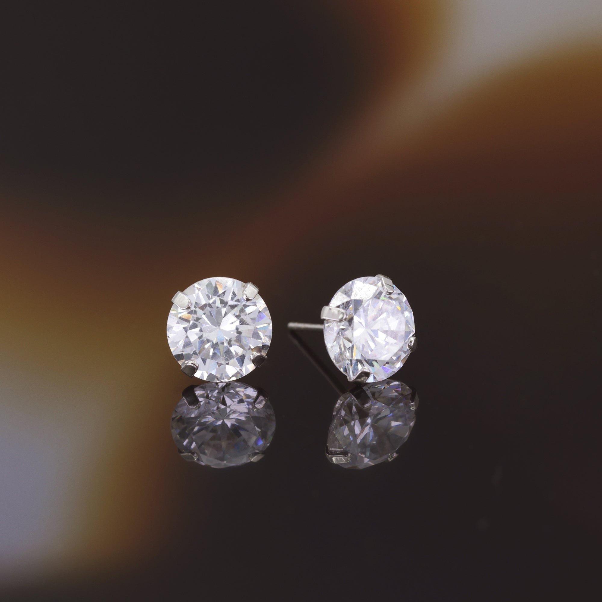 Pendientes “Simply You 8Mm” Oro Blanco 375/1000 Y Circonitas