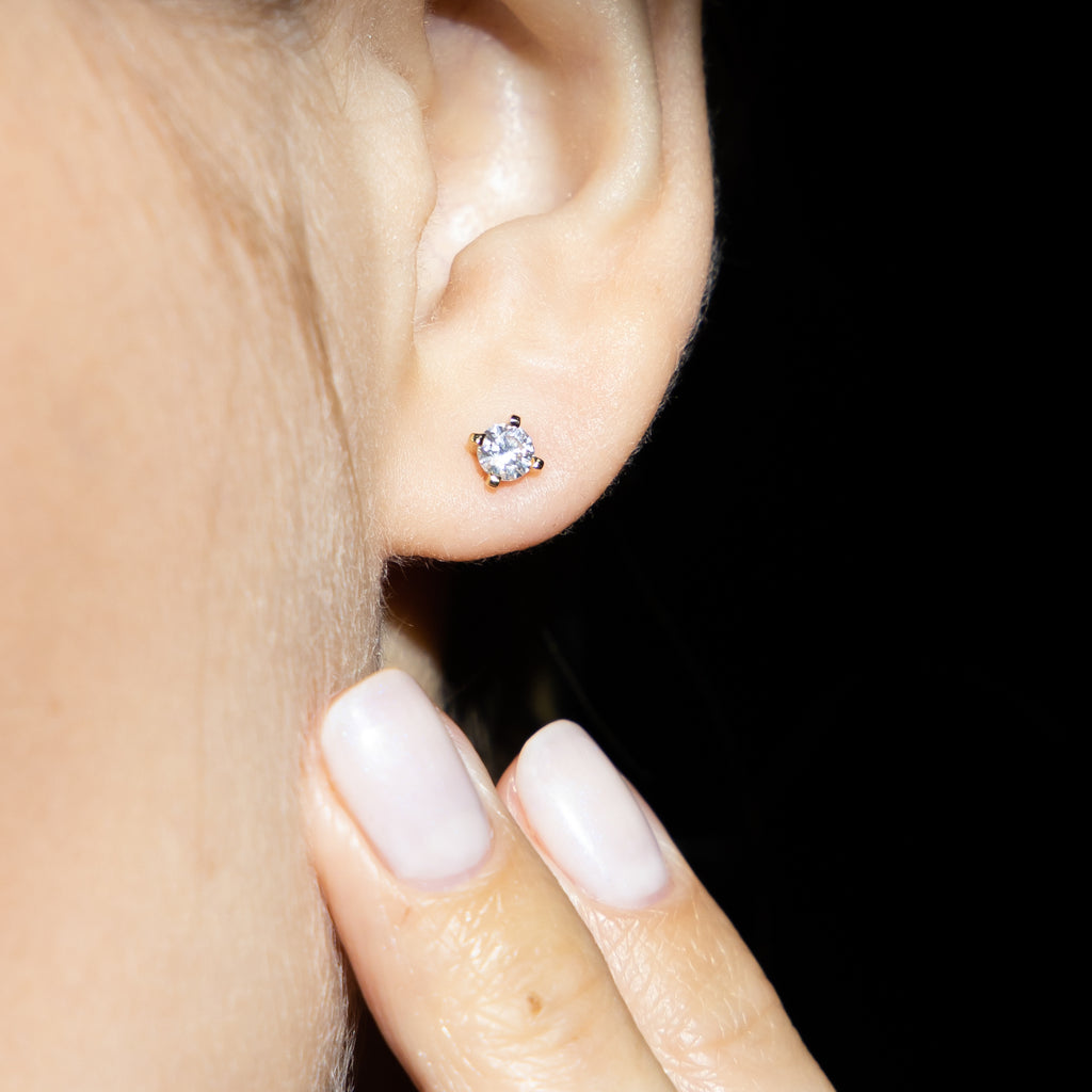 "Single Diamond 0.20" Earrings Diamonds 0.20/2 - 375/1000 Yellow Gold